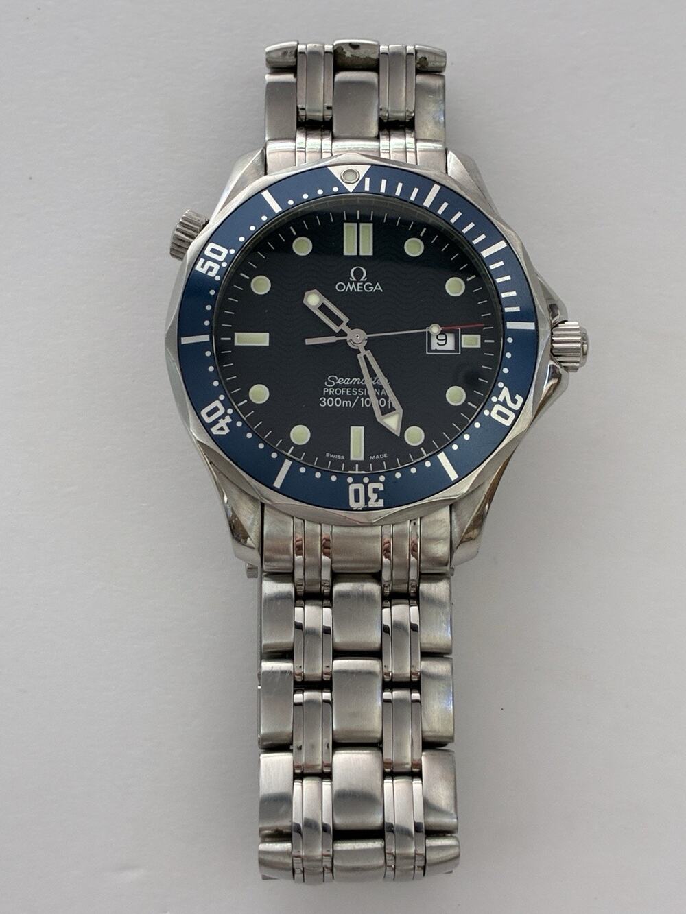 Omega Seamaster 300M 41mm Blue James Bond 007 Men's Watch Quartz 2541.80.00
